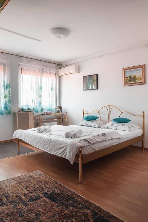 Apartament Tribunei Lägenhet Sibiu Exteriör bild